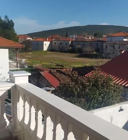 Βίλα Ελιά Παραδοσιάκο Σπίτι Στην Αμφίκλεια מראה חיצוני תמונה