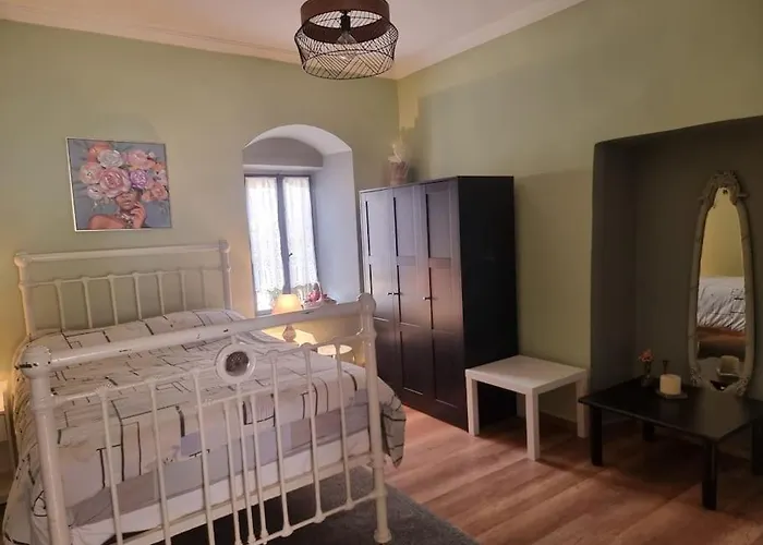 Βίλα Ελιά Παραδοσιάκο Σπίτι Στην Αμφίκλεια